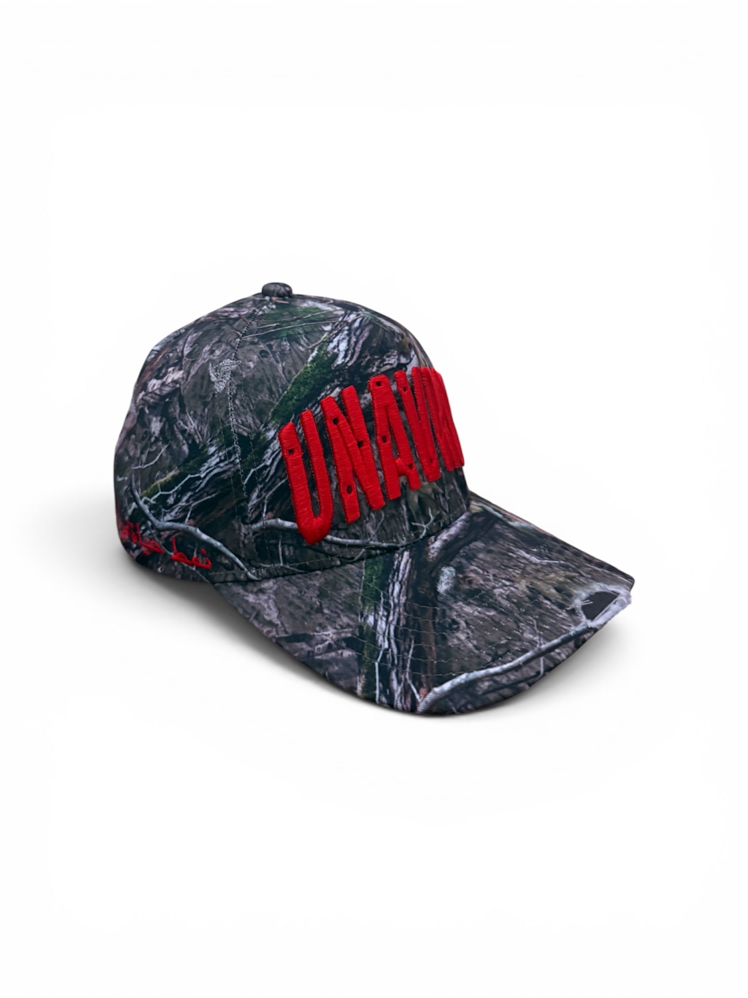 UNAVRGE CAMO HAT